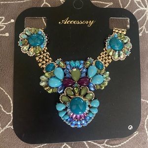 Women’s jewelry Necklace